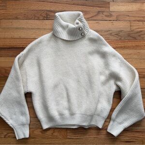 H&M Cream Sweater w/ Pearl Detail Size Small